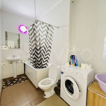 Сдается 2-х комнатная квартира, 80 м²