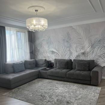 Продается Многокомнатная квартира, 136 м²