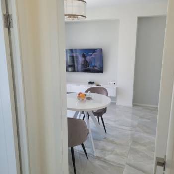 Продается 1-комнатная квартира, 32 м²