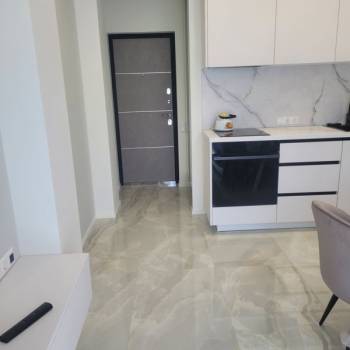 Продается 1-комнатная квартира, 32 м²