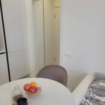 Продается 1-комнатная квартира, 32 м²