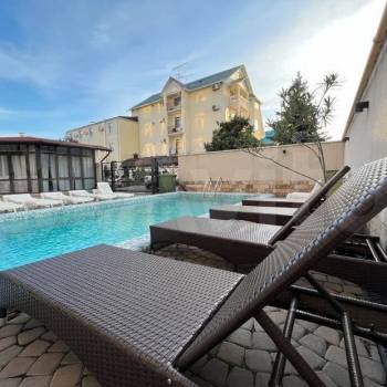 Сдается 1-комнатная квартира, 42 м²