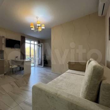 Сдается 1-комнатная квартира, 42 м²