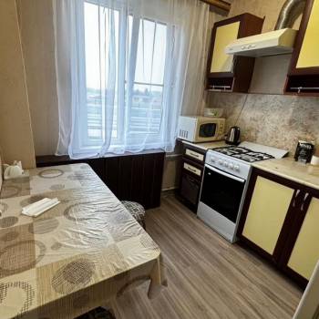 Продается 1-комнатная квартира, 32 м²