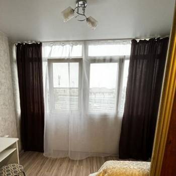 Продается 1-комнатная квартира, 32 м²