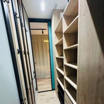 Продается 1-комнатная квартира, 36 м²