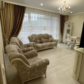 Продается Многокомнатная квартира, 112 м²