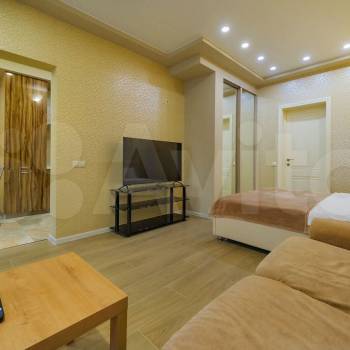 Сдается 1-комнатная квартира, 42 м²