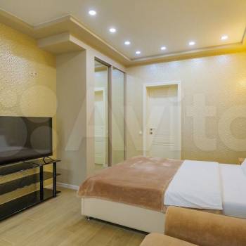 Сдается 1-комнатная квартира, 42 м²