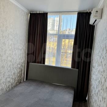 Сдается 1-комнатная квартира, 37 м²