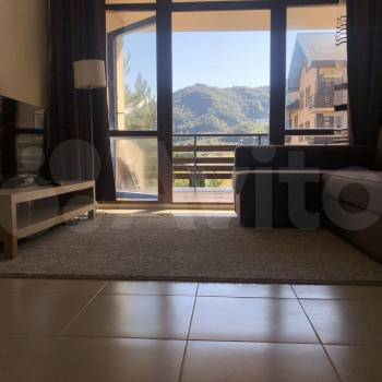 Продается 1-комнатная квартира, 47,7 м²