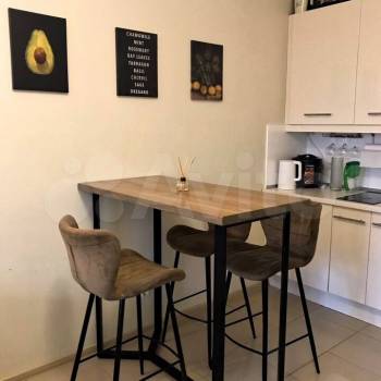 Продается 1-комнатная квартира, 47,7 м²