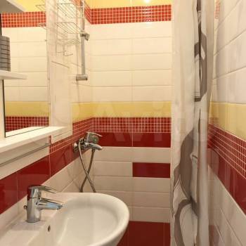 Продается 1-комнатная квартира, 47,7 м²