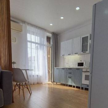 Продается 1-комнатная квартира, 38 м²