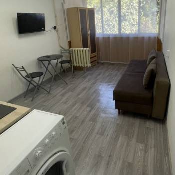 Сдается 1-комнатная квартира, 18 м²