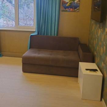 Продается 1-комнатная квартира, 40 м²