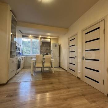 Продается 3-х комнатная квартира, 54 м²