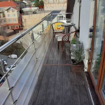 Продается 1-комнатная квартира, 63,3 м²