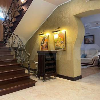 Продается Дом, 280 м²