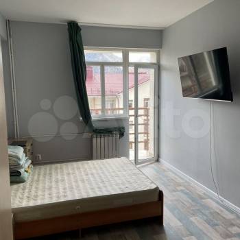 Продается 1-комнатная квартира, 35 м²