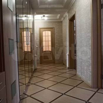 Сдается 2-х комнатная квартира, 67,8 м²