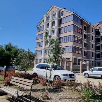 Продается 1-комнатная квартира, 40 м²