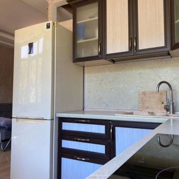 Продается Многокомнатная квартира, 76,6 м²