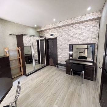 Продается 1-комнатная квартира, 34 м²