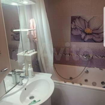 Продается Многокомнатная квартира, 128 м²