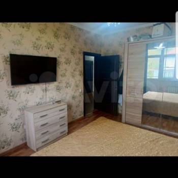 Продается Многокомнатная квартира, 128 м²