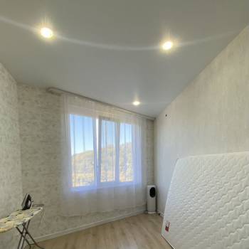 Продается 1-комнатная квартира, 32 м²