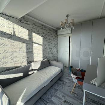 Продается Многокомнатная квартира, 110 м²
