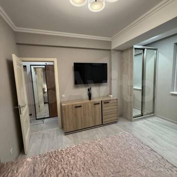 Сдается 1-комнатная квартира, 40 м²