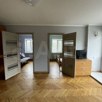 Продается 3-х комнатная квартира, 47 м²