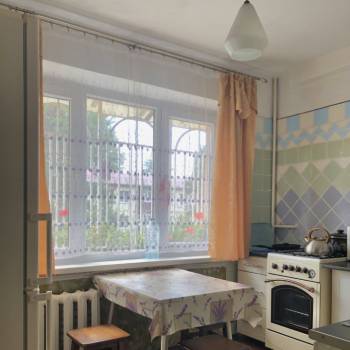 Сдается Многокомнатная квартира, 65 м²