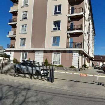 Продается 1-комнатная квартира, 45 м²