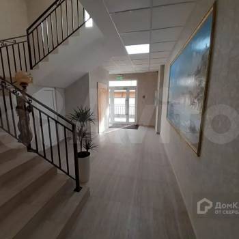 Продается 1-комнатная квартира, 45 м²