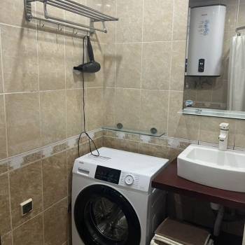 Продается 1-комнатная квартира, 35 м²