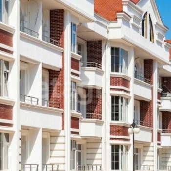 Продается 1-комнатная квартира, 52,1 м²