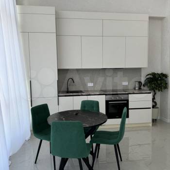 Продается Многокомнатная квартира, 82 м²