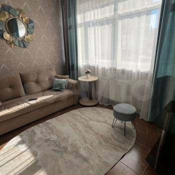 Продается 1-комнатная квартира, 45 м²