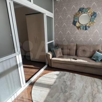 Продается 1-комнатная квартира, 45 м²