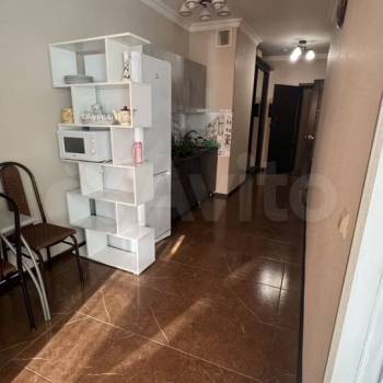 Продается 1-комнатная квартира, 45 м²