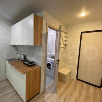 Продается 1-комнатная квартира, 18 м²