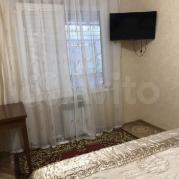 Сдается 2-х комнатная квартира, 75 м²