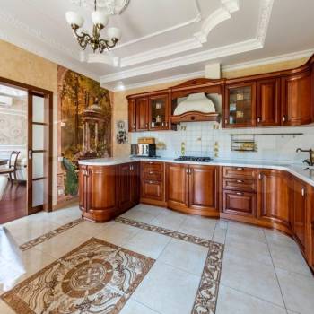 Продается Дом, 366 м²