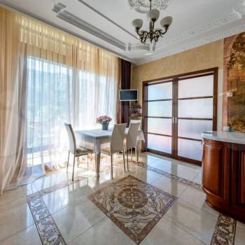 Продается Дом, 366 м²