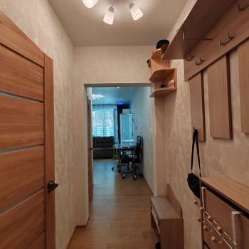 Продается 1-комнатная квартира, 31,83 м²