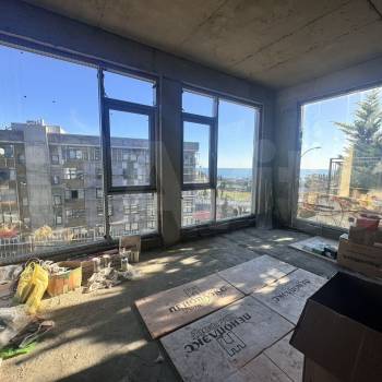 Продается 1-комнатная квартира, 54 м²