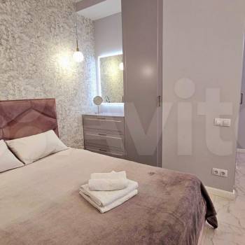 Сдается 1-комнатная квартира, 40 м²